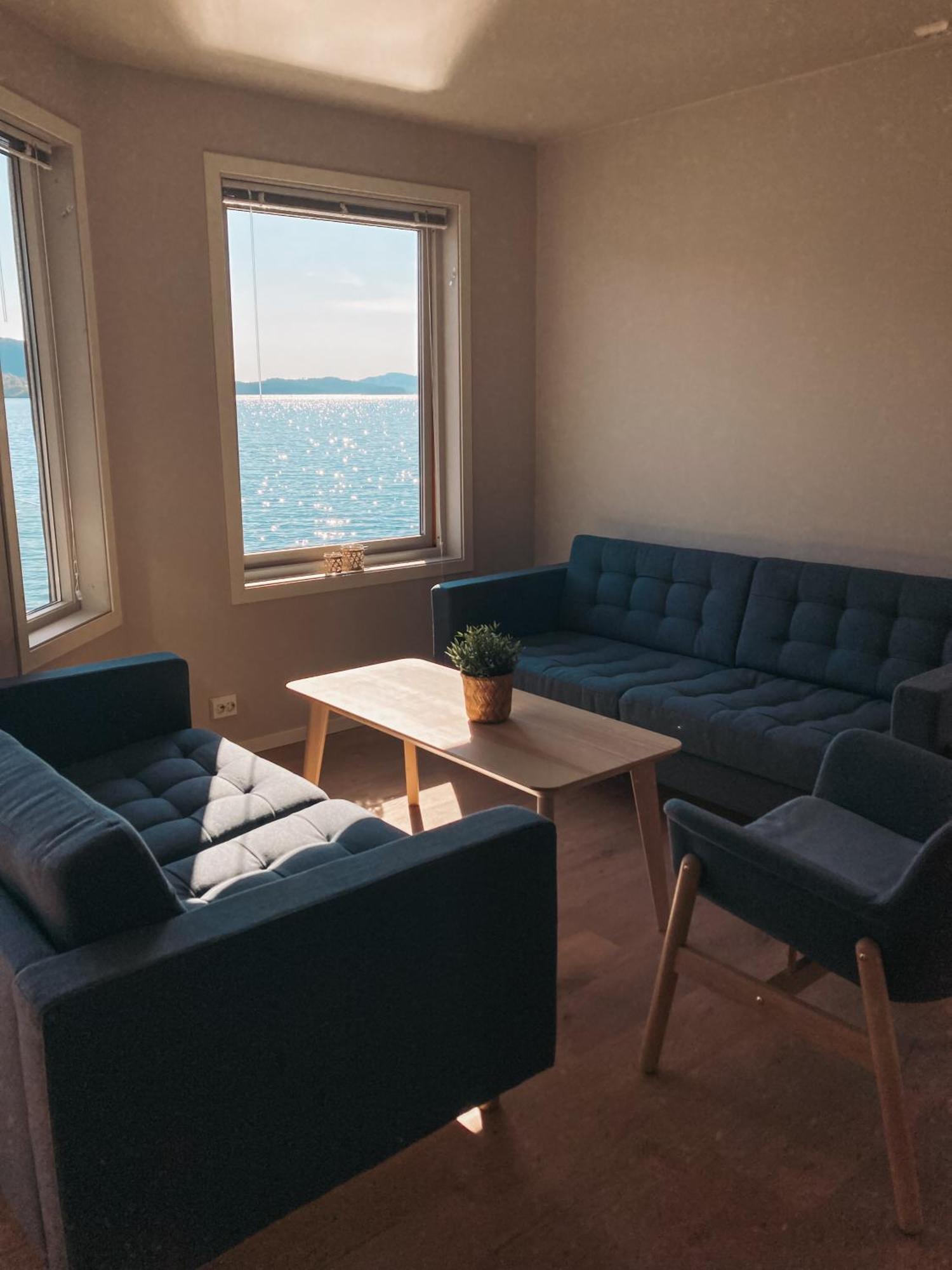 Preikestolen Panorama - Seaside Apartments Jørpeland Dış mekan fotoğraf